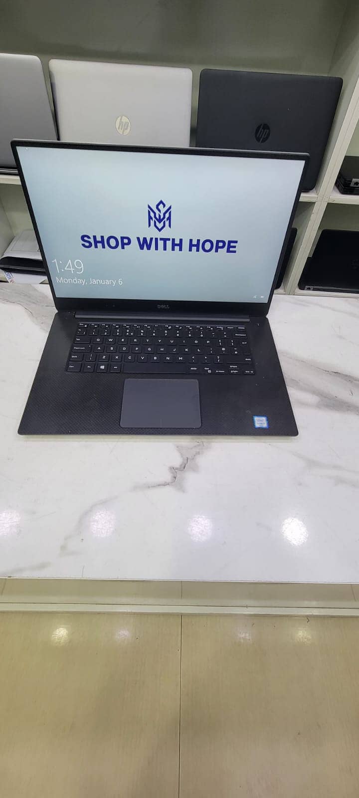 Dell XPS 9550 2