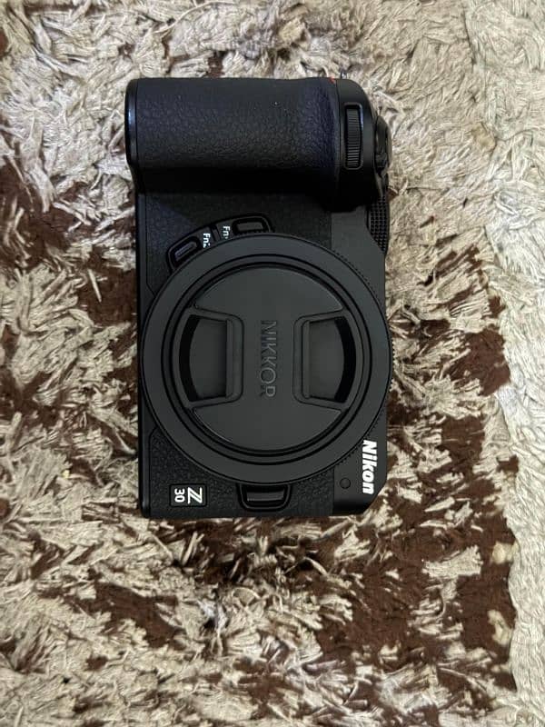 Nikon Z30 with full box 2