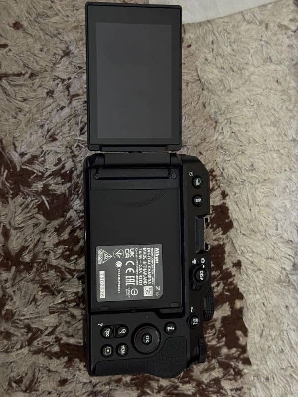 Nikon Z30 with full box 5