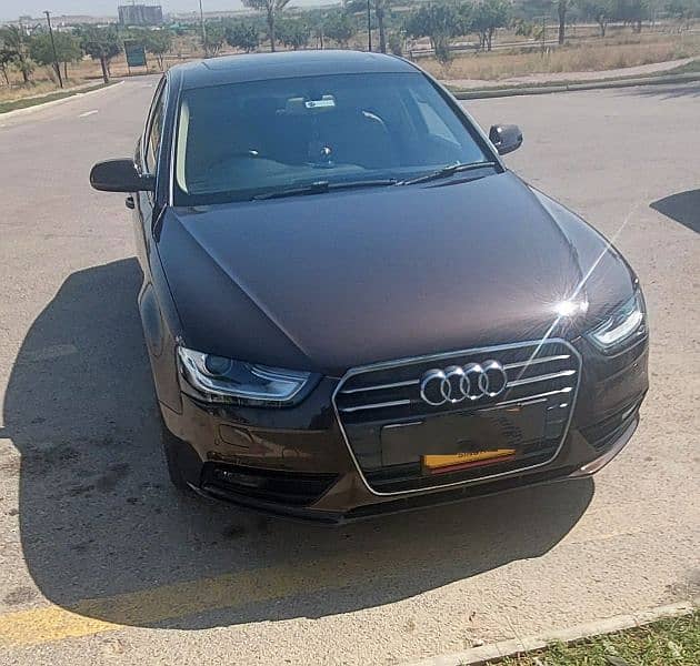 Audi A4 2014 4