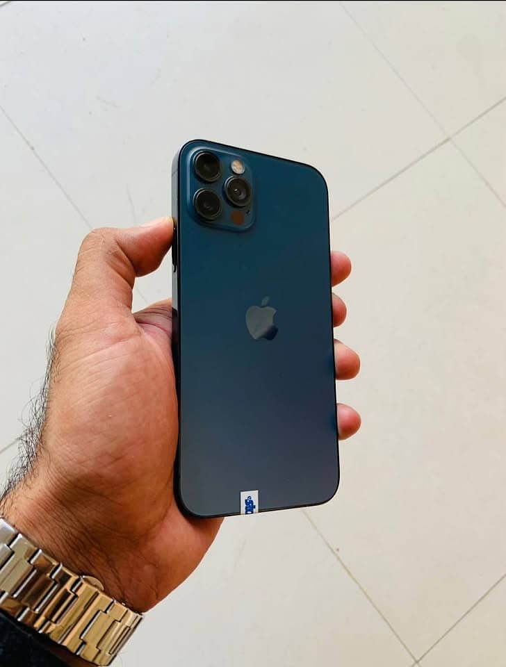 Apple iPhone 12 Pro 2