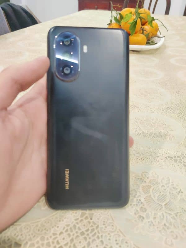 Huawei nova y71 2