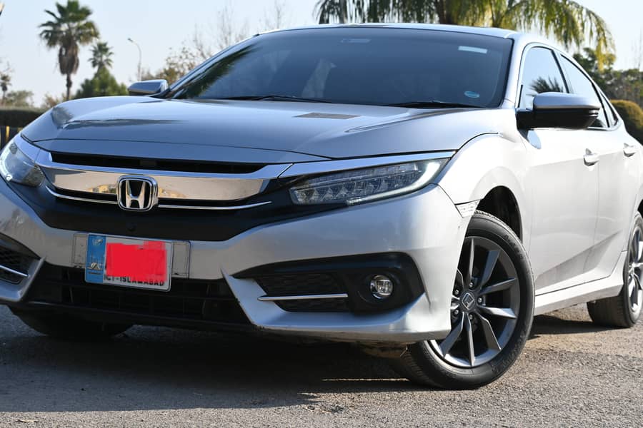 Honda Civic Oriel 2019 12