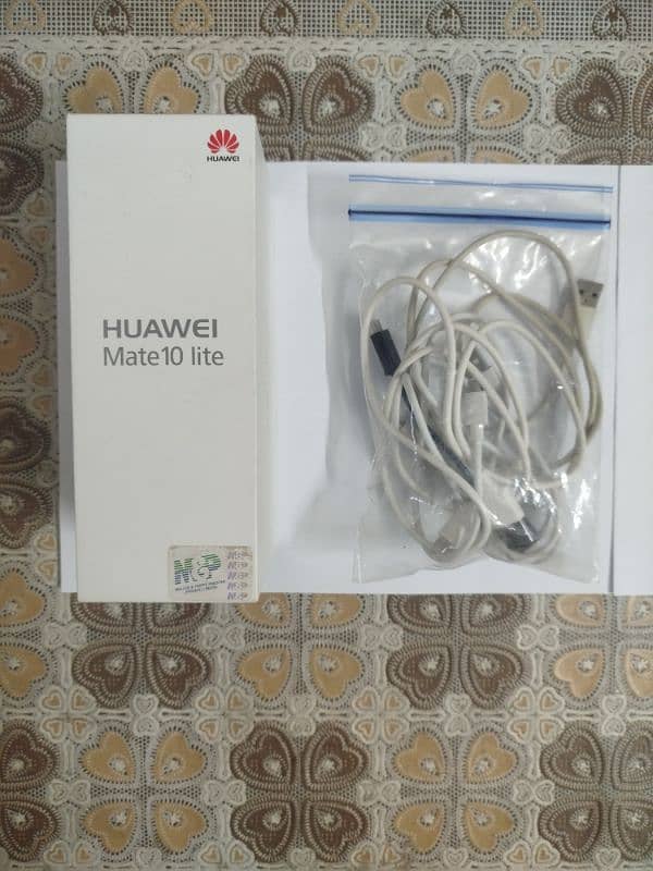 Huawei Mate 10 lite 1