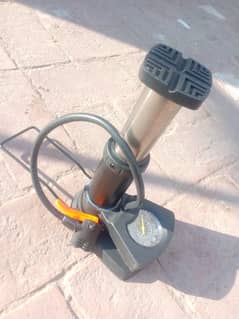 Mini foot pump for bikes and cars