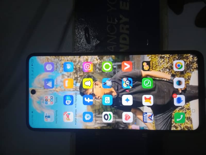 Tecno comon 18t with box all okay 0