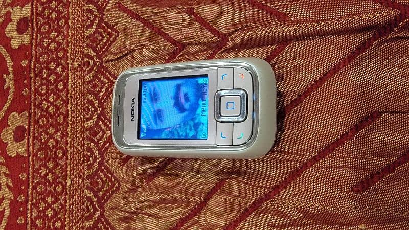 Nokia 6111.2005 Old Model Special for Students ( Girls ) 8