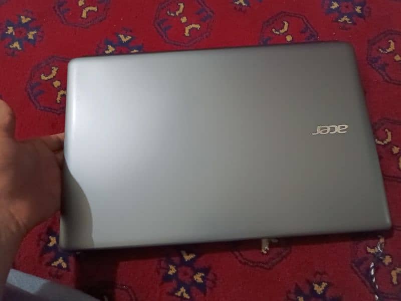 laptop larkana 1