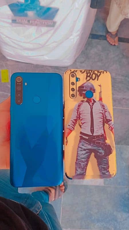 Urgent selling 2 realme 5 sets in full discount 15k each 9