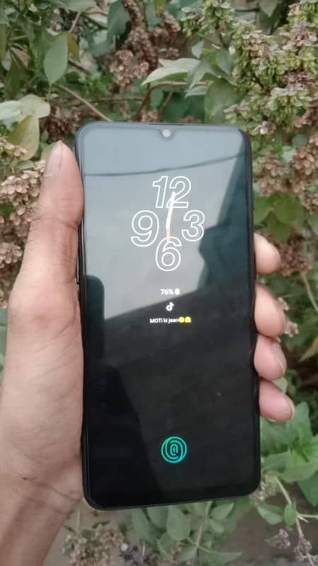 one plus 6t 10 off 10 condition dual sim official PTA APPROVE 1