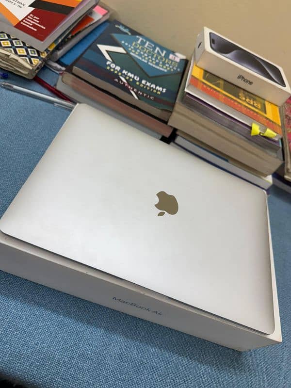 Mac Book Air 13 inch 2