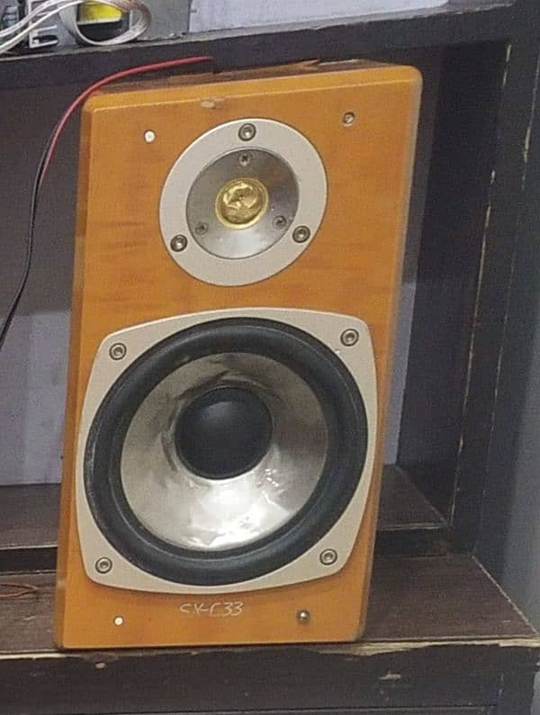 Studio Monitor Speakers with amplifier & aditional 2 Audionic Speakers 0