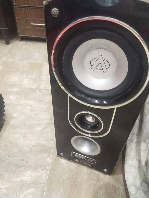 Studio Monitor Speakers with amplifier & aditional 2 Audionic Speakers 6