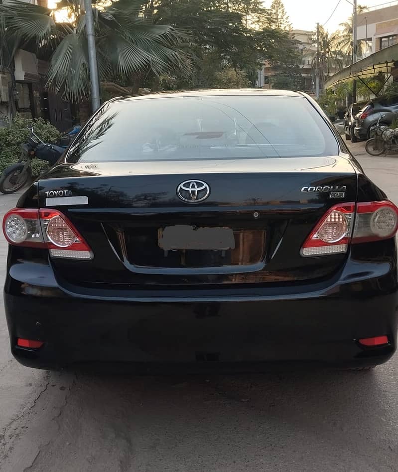 Toyota Corolla XLi VVTi 2014 1