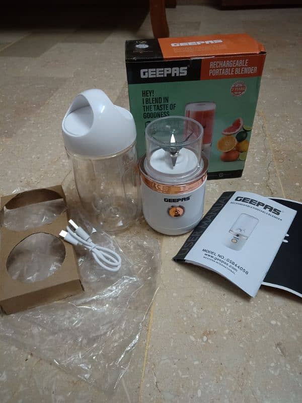 mini electric juicer 1