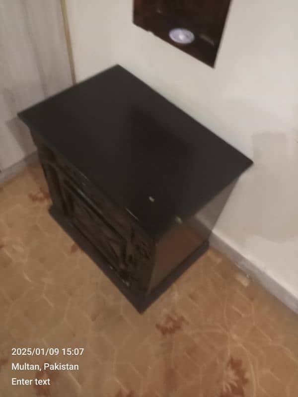 drasing and sides table for sale 1