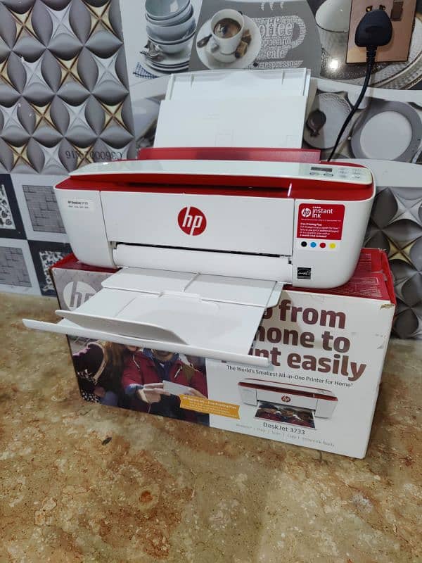 Hp wireless printer Color & Black refillable 2