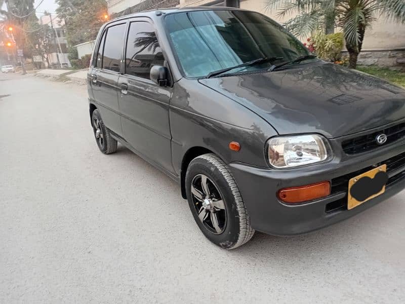 Daihatsu Cuore 2005 2