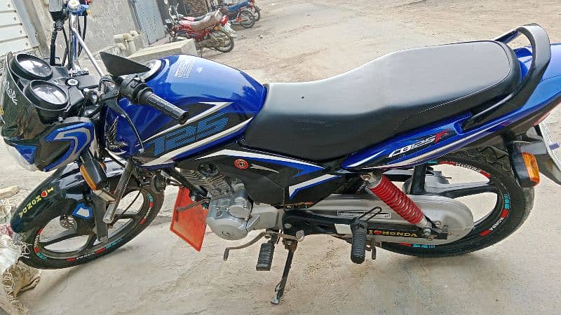 Honda CB125F Zbrdst shahkaar 3