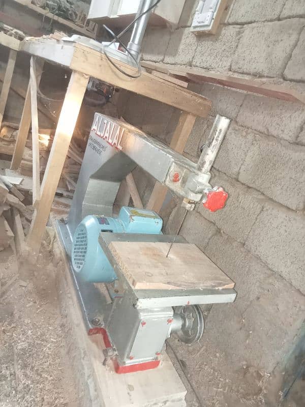 Scroll Saw Machine 1