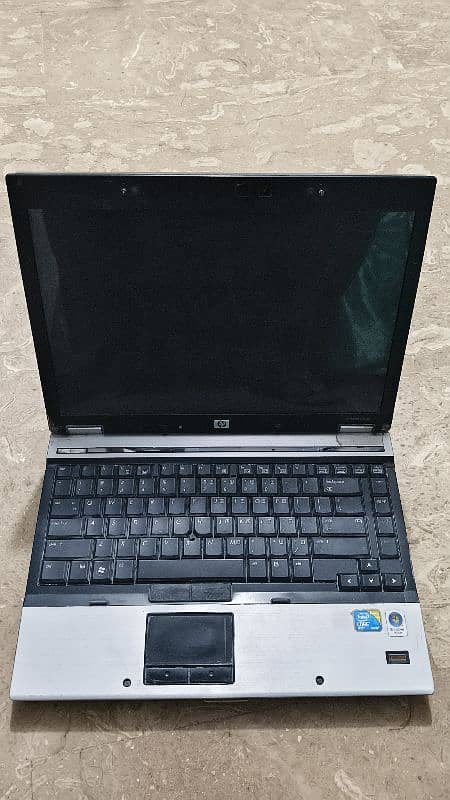 HP Elitebook 6930P 0