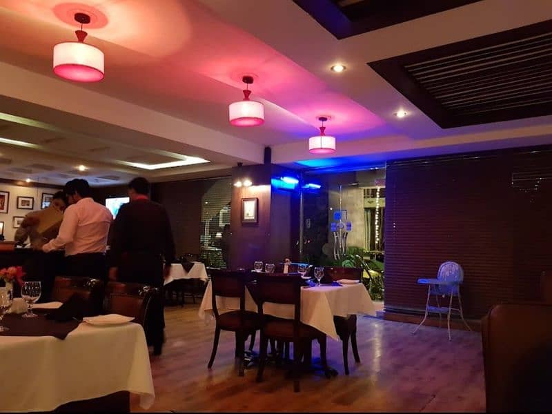 Restaurant Setup for Sale in Bahria Town Phase 4, Rawalpindi 9