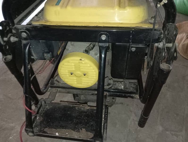 generator for sale new condition ten by ten 8