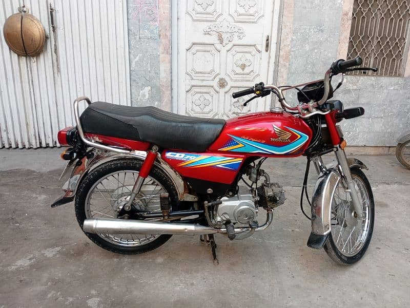 Honda CD 70 Model 2019 special number 7111 (0/3/2/0/4/0/9/2/4/2/9) 0