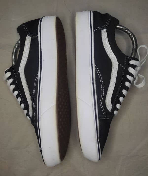 Vans Old Skool | Shoes | Footware 1