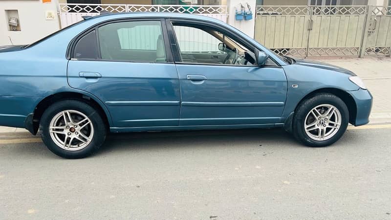 Honda Civic EXi 2004 5