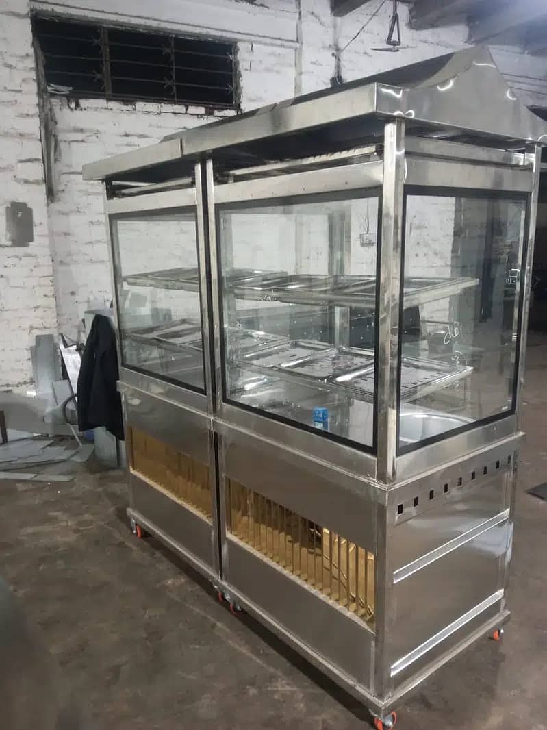 Salad Bar , bbq counter , grill counter, Hot plate, shawarma counter 9