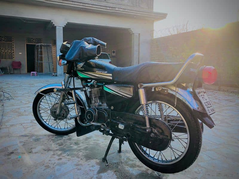 Honda 125 6