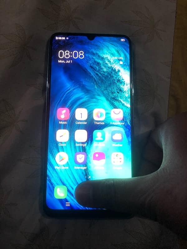 i want to sale urgent vivo s1 with shade panel 11