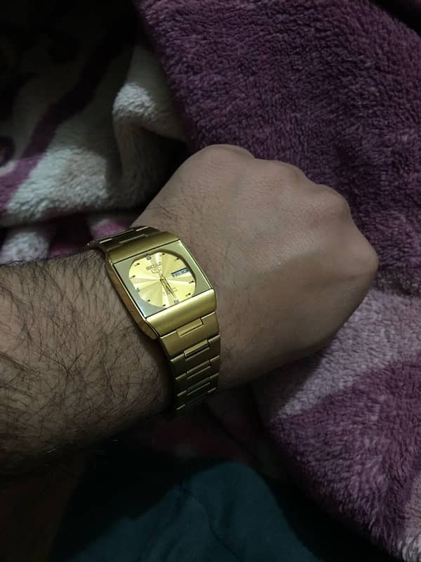 Seiko 5 Golden Watch 2