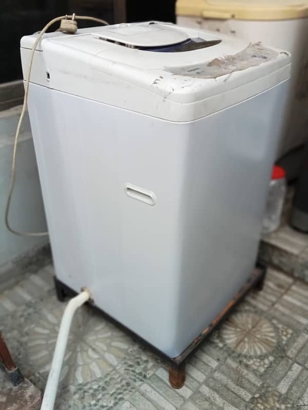 Toshiba Fully Automatic washing machine 3