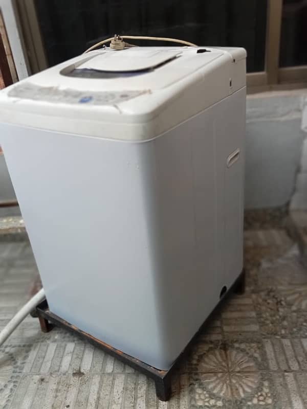 Toshiba Fully Automatic washing machine 4