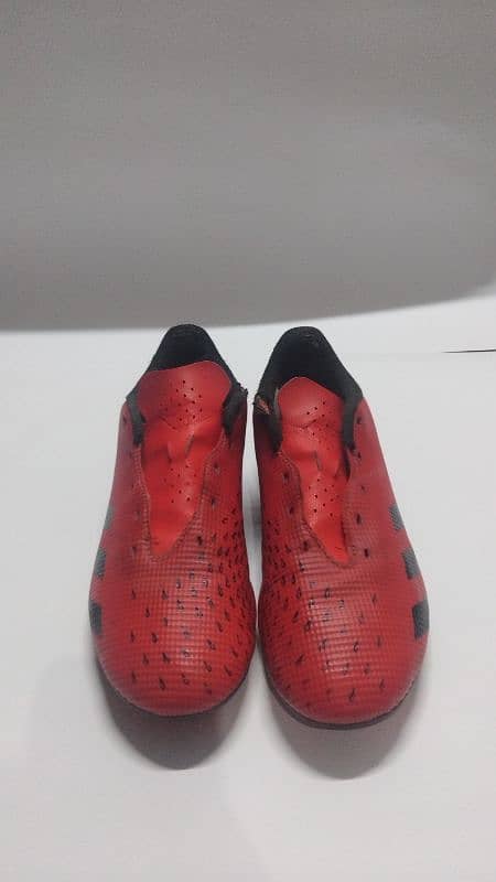 ADIDAS PREDATOR FREAK 0.5 0