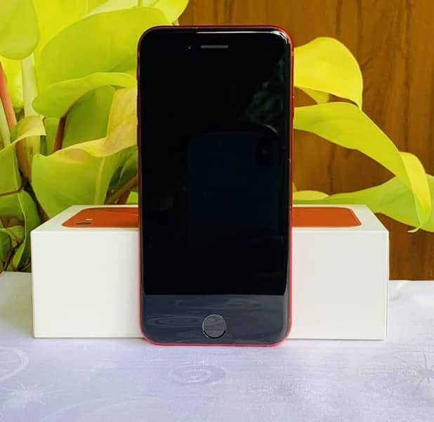 Iphone 8 64 GB (PTA APPROVED) with Box 1