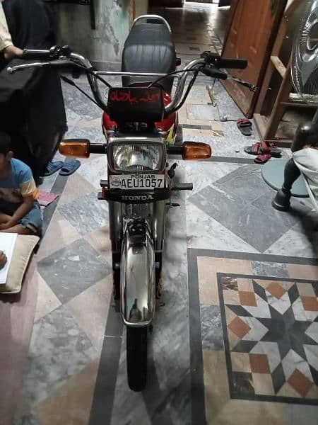 Honda bike 70 CD urgent for sale model 2021 copy letter . 03204968436 1