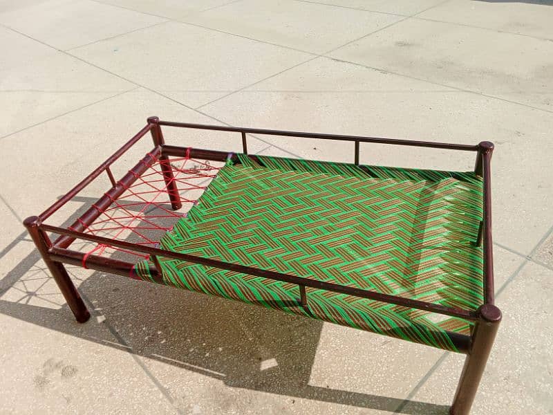 kids iron bed for sale 1