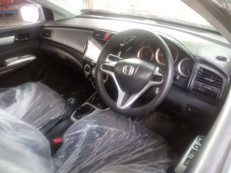 Honda City IVTEC 2010 4