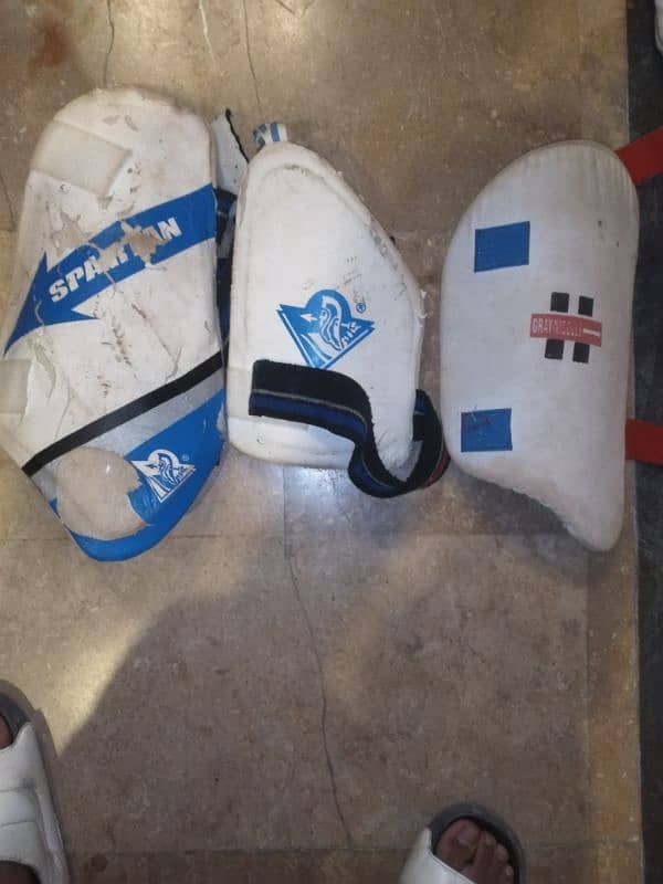 pads and guards  for sale original best quality 1