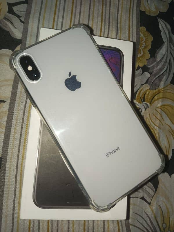 xs max 256gb approved 1