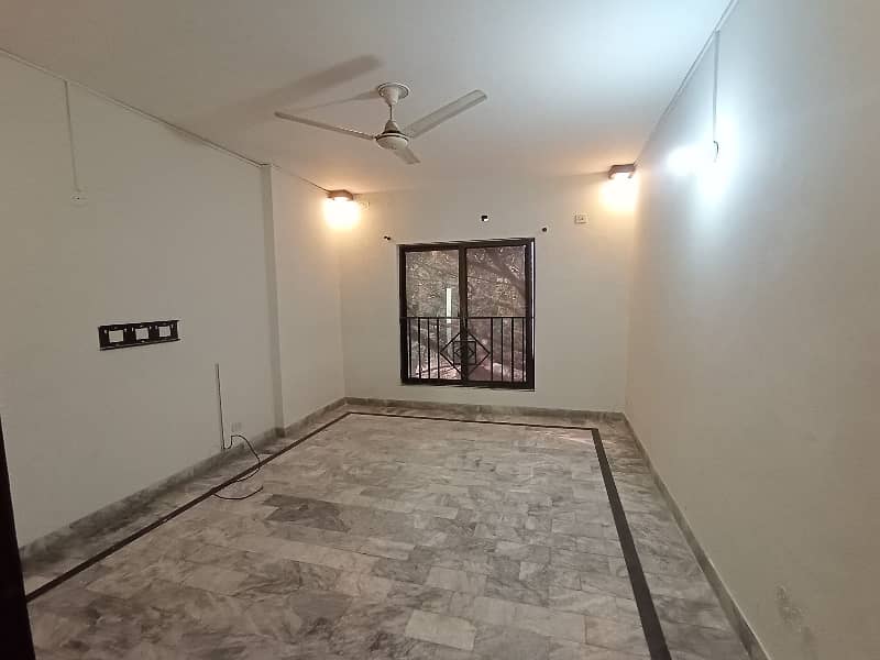 7 Marla 2th Floor for Sale In Rehman Gardens 7