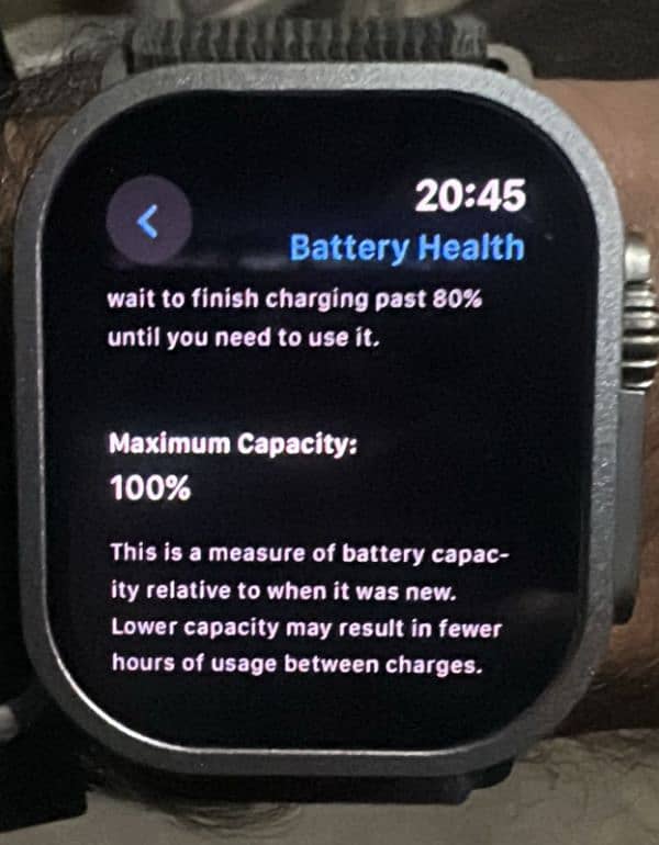 apple Watch ultra 2 ;100℅ battery health in apple warranty ma 0