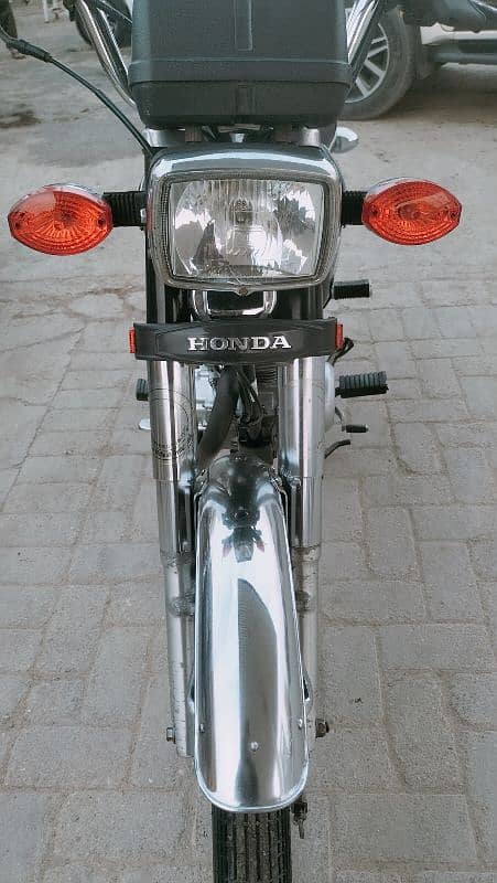 Honda 125 Hyderabad number 0