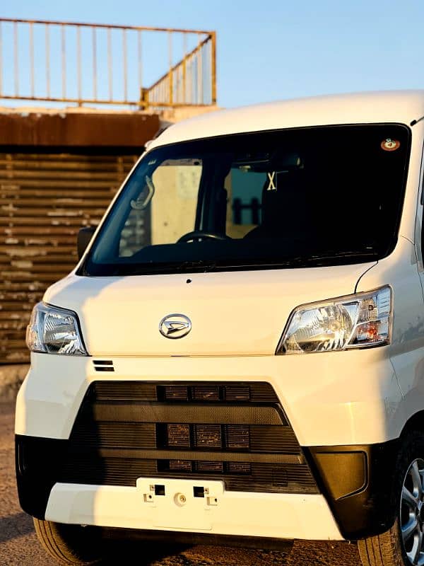 Daihatsu Hijet 2019 2