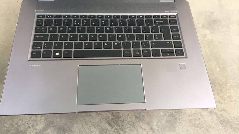 Hp zbook Studio G5 3