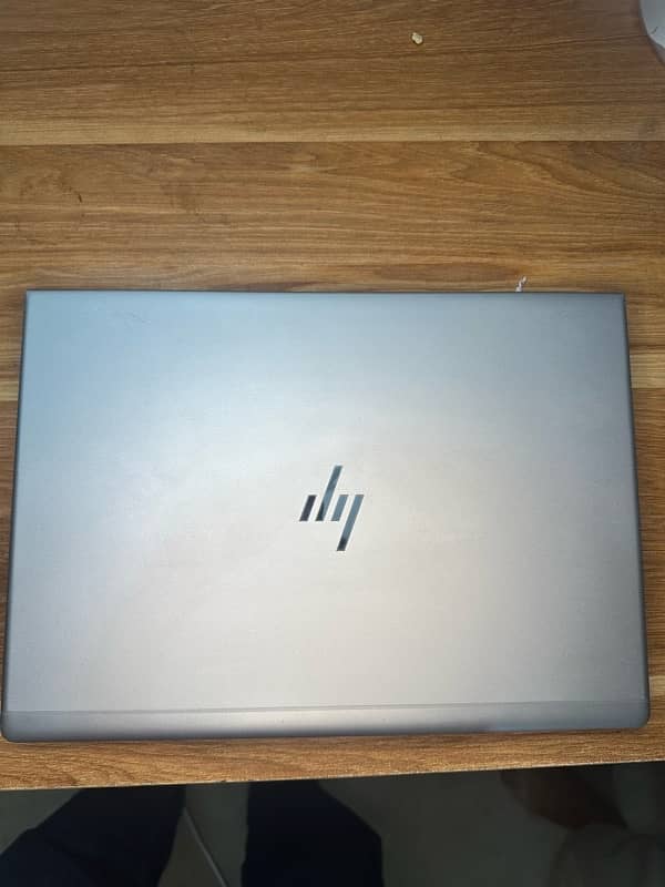 HP EliteBook i7 8thgen 840 g6 32 Gb Ram 512 NVME 0