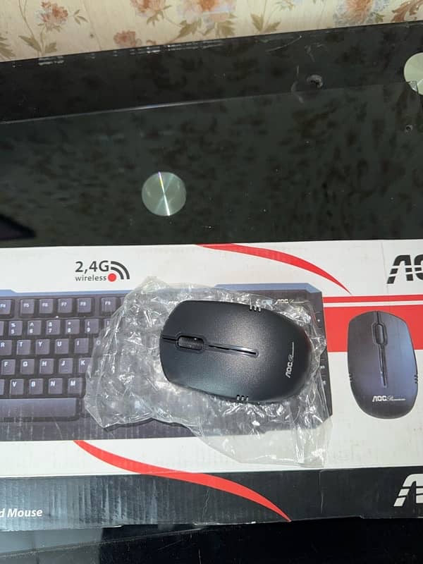 AOC Premium  SB 118  Wireless keyboard and mouse 3